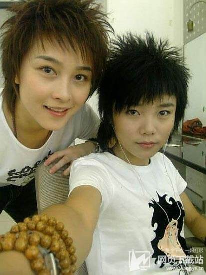 许飞开撕尚雯婕始末 厉娜再谈超女重聚风波