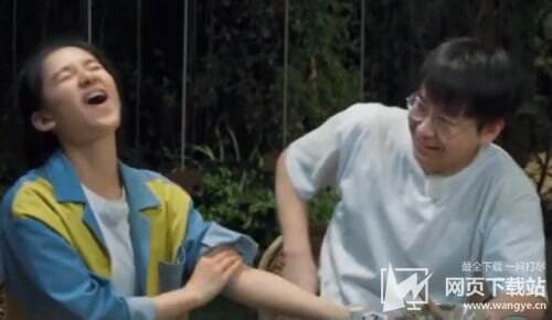 彭昱畅是怎么找到女朋友的 打女生手毫不客气